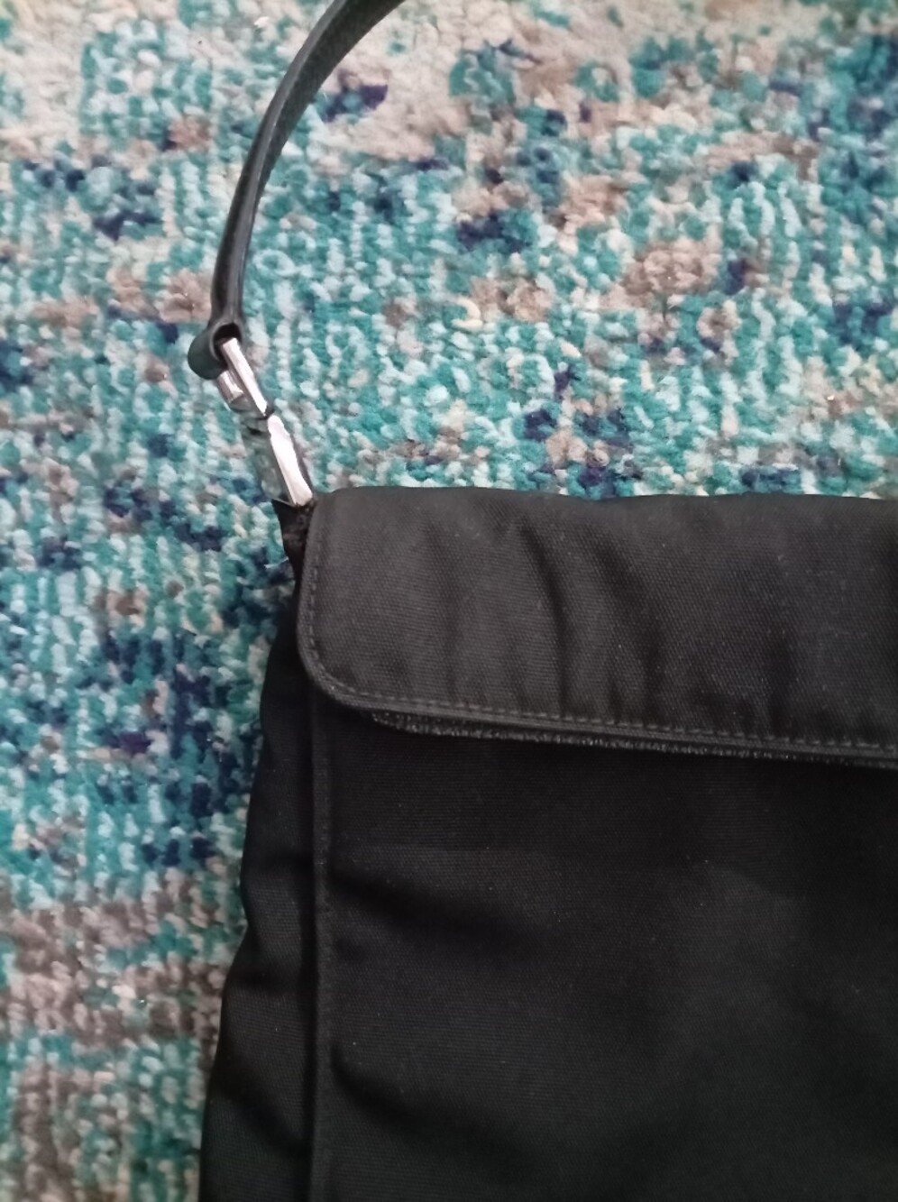 Gucci Black Canvas Jackie Shoulder Bag with Leather Trim - Picture 11 of 15